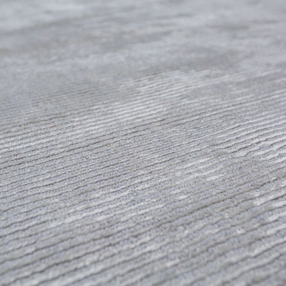 Carousel navigation image position 2 of 6