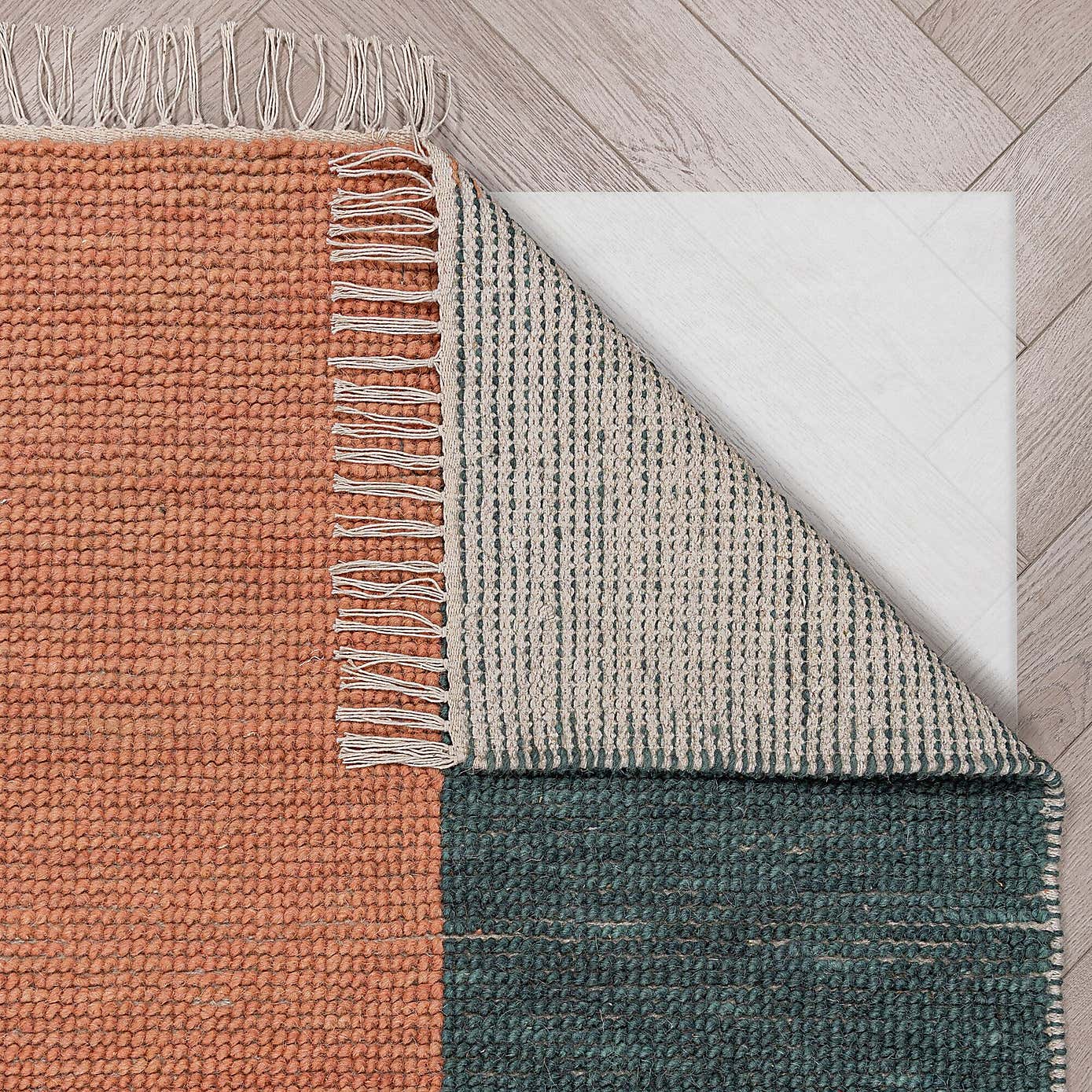 Carousel zoom image position 3 of 7