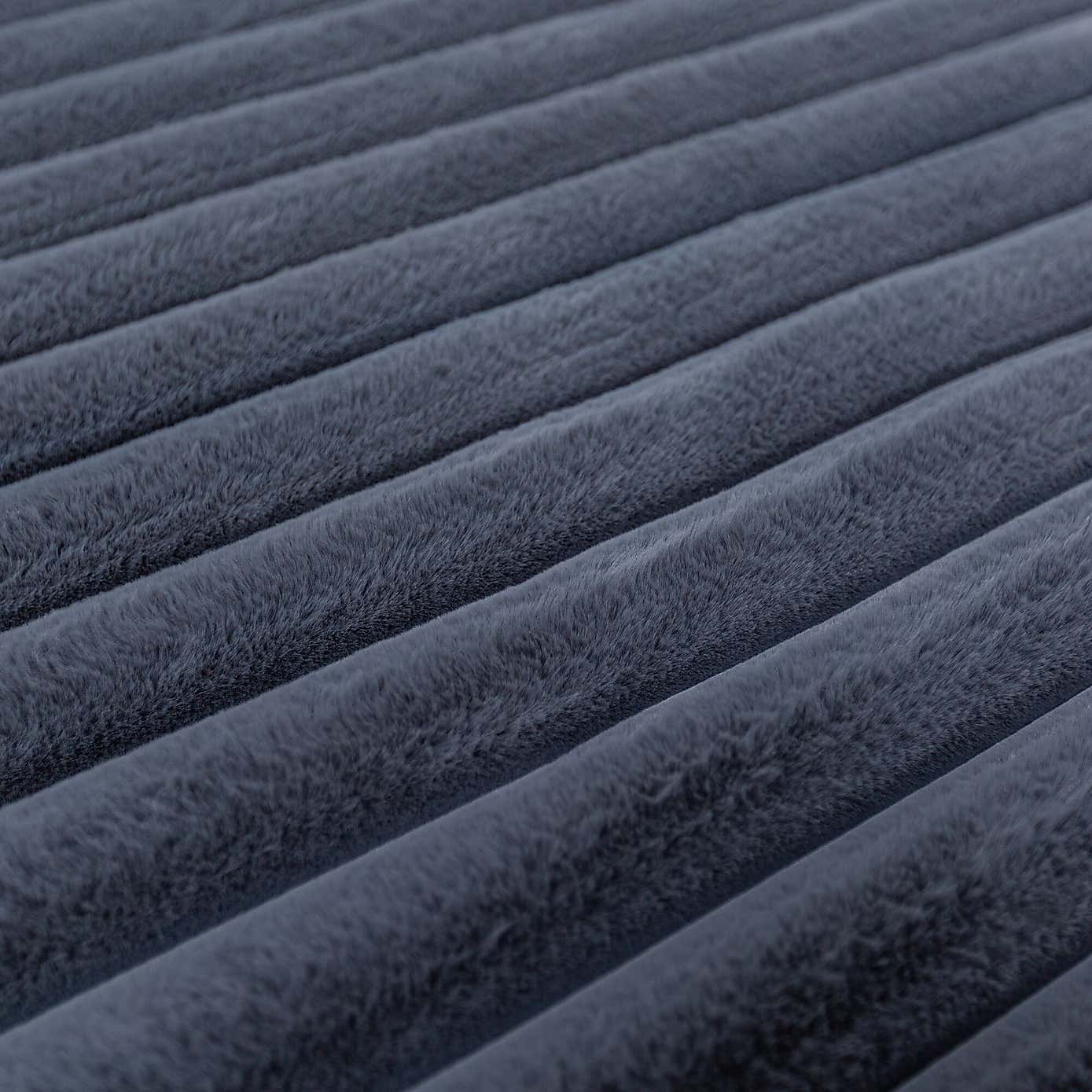 Carousel zoom image position 2 of 6