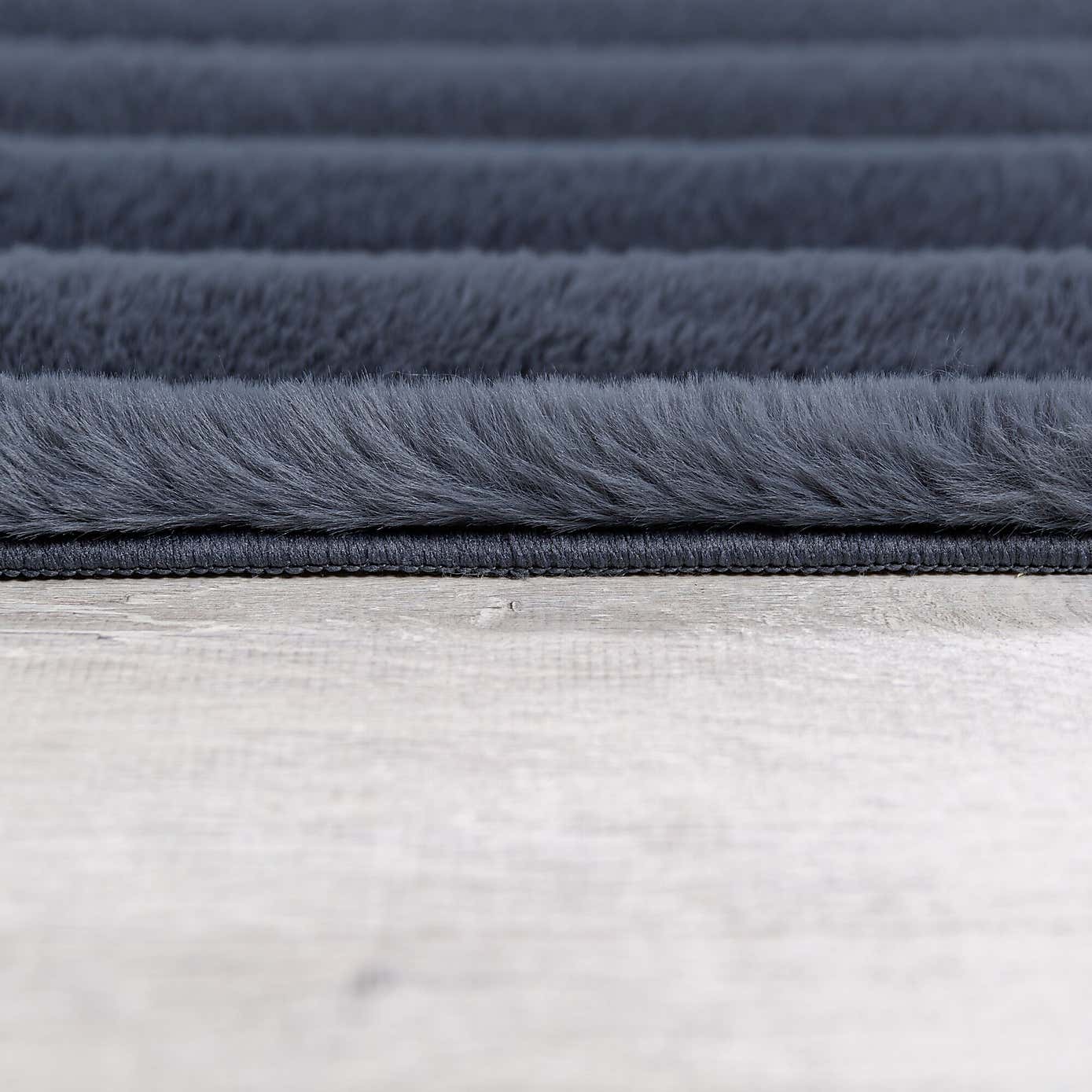 Carousel zoom image position 4 of 6