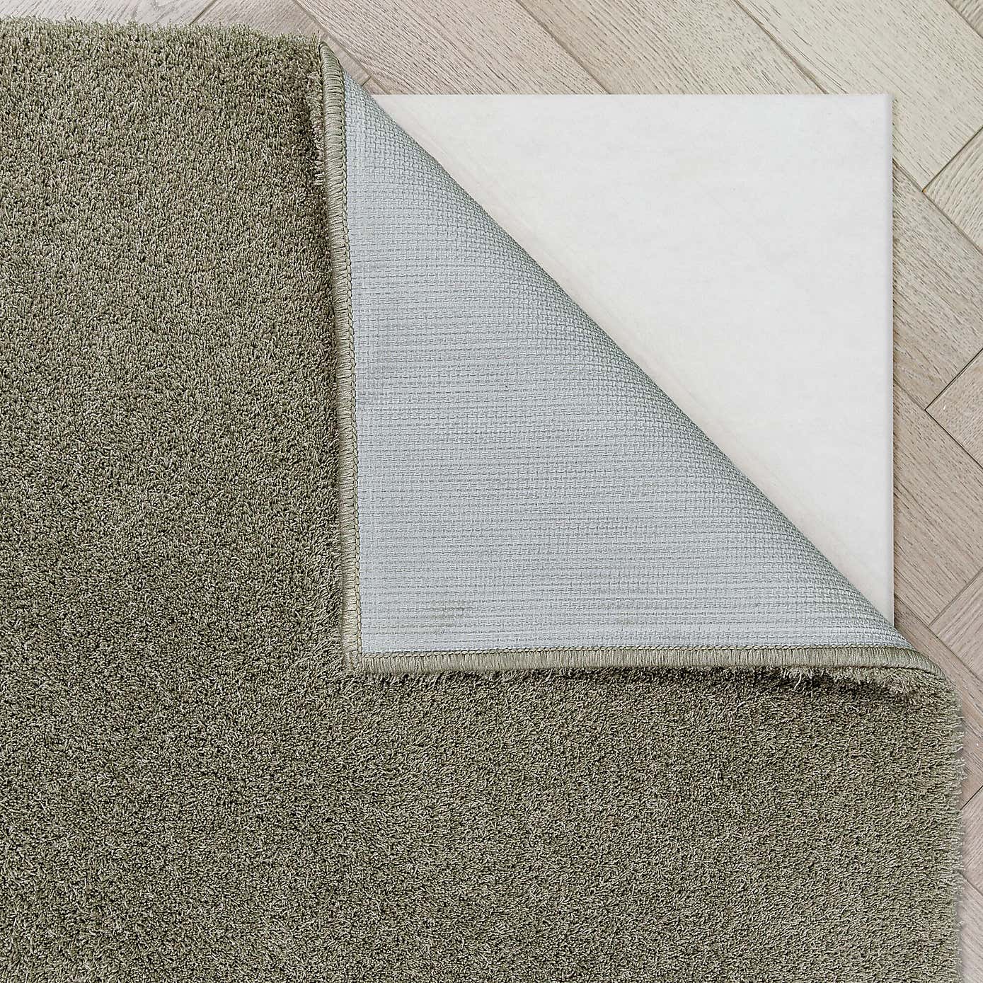 Carousel zoom image position 3 of 6