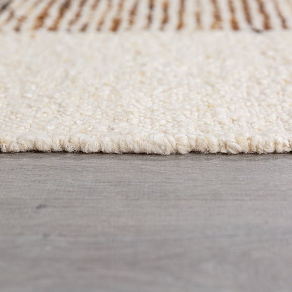 Carousel navigation image position 4 of 7