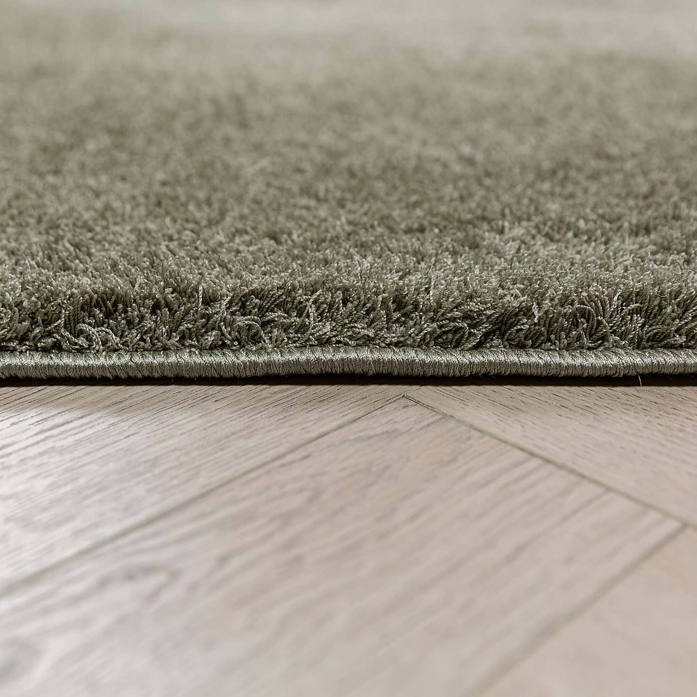 Carousel zoom image position 4 of 6