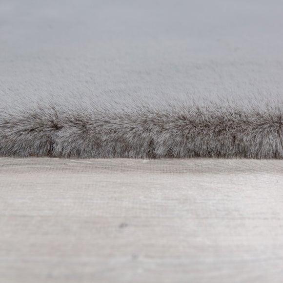 Carousel navigation image position 4 of 7