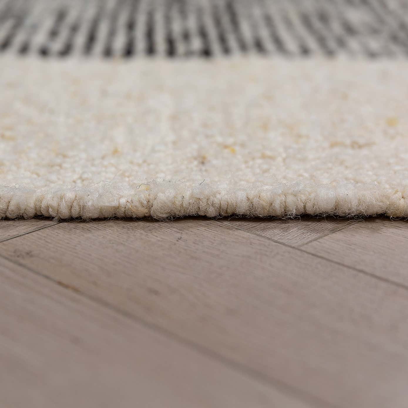 Carousel zoom image position 4 of 6