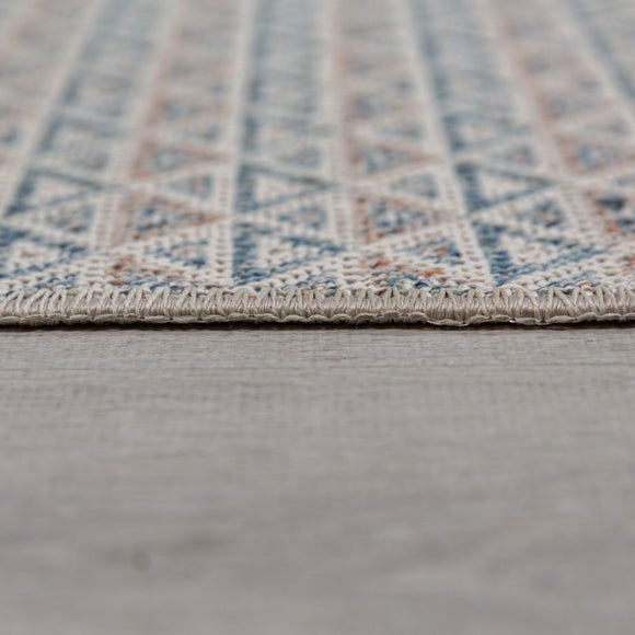 Carousel navigation image position 4 of 6