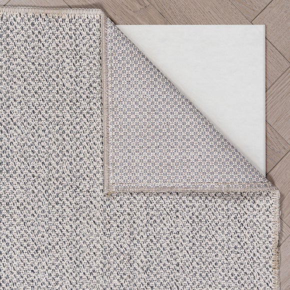 Carousel navigation image position 3 of 6