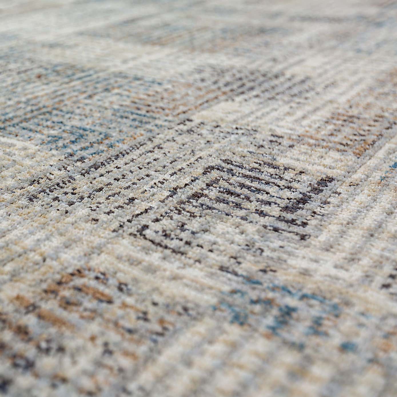 Carousel zoom image position 2 of 6