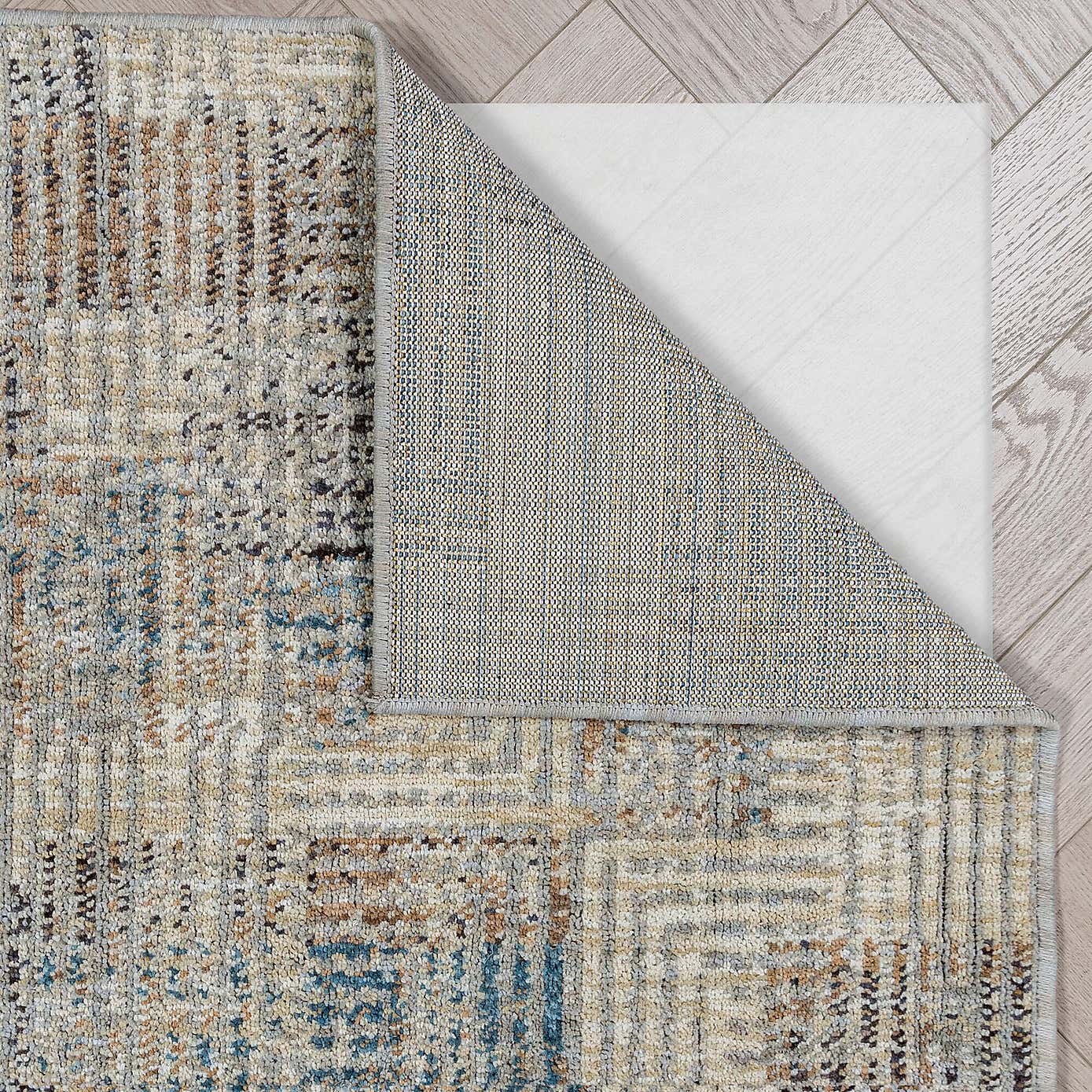 Carousel zoom image position 3 of 6