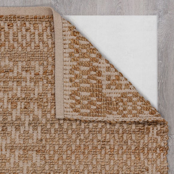 Carousel navigation image position 3 of 6