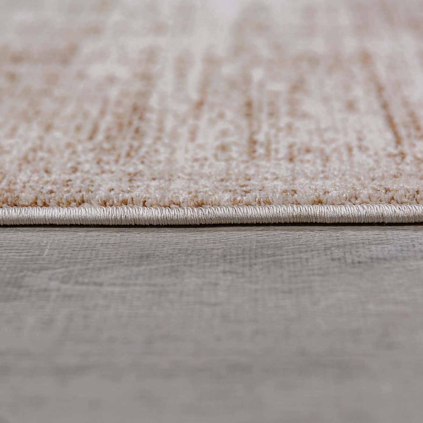 Carousel zoom image position 4 of 6