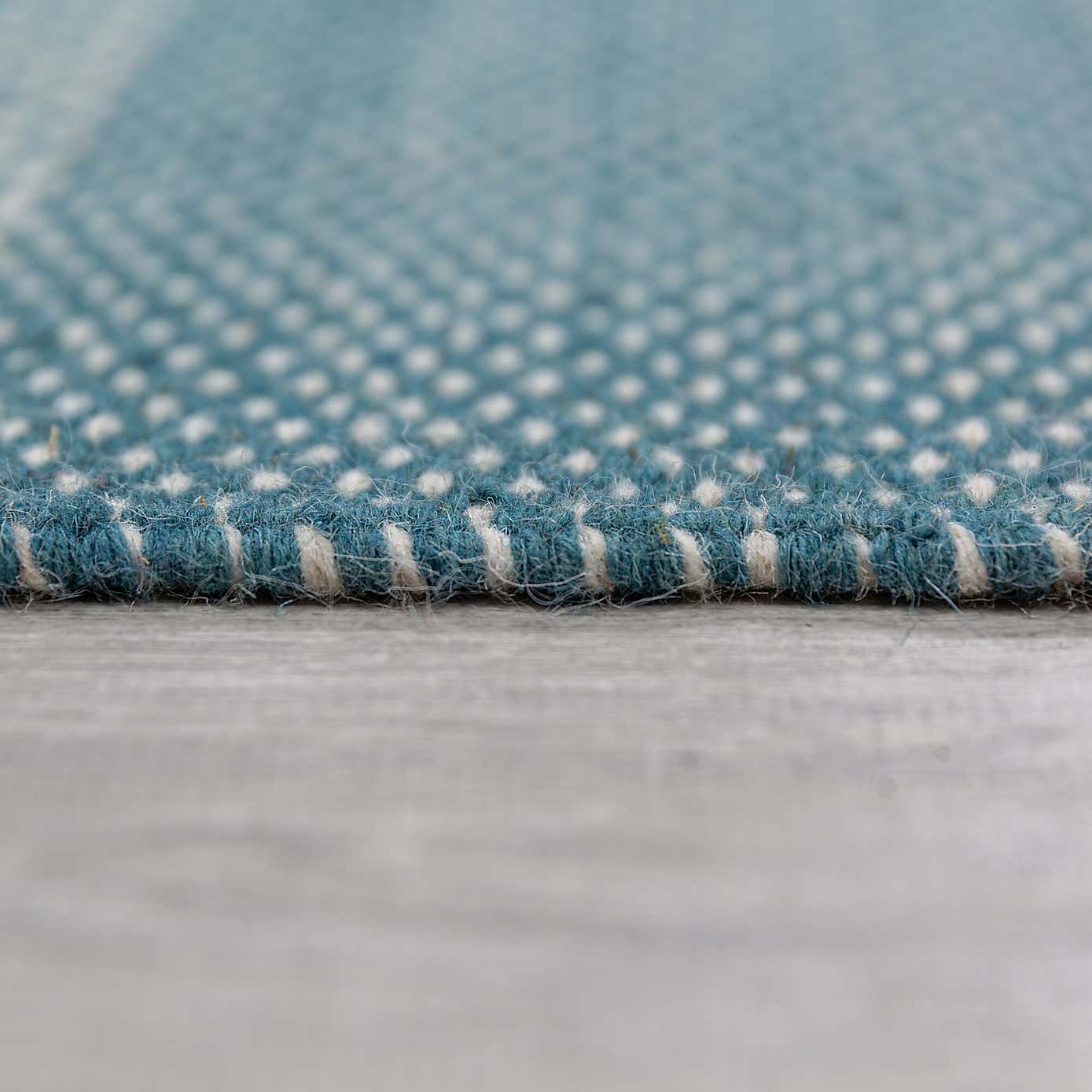 Carousel zoom image position 4 of 6