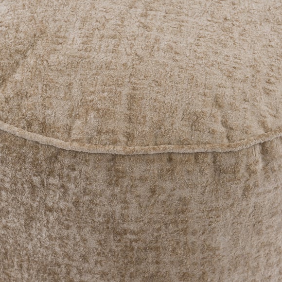 Carousel navigation image position 4 of 5