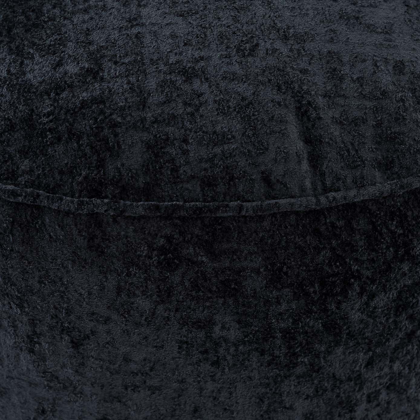 Carousel zoom image position 4 of 5