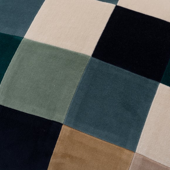 Carousel navigation image position 2 of 7