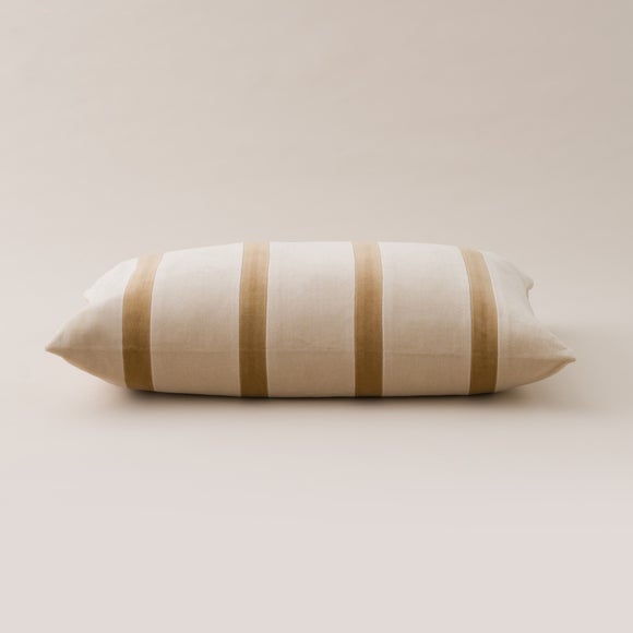 Carousel navigation image position 4 of 4