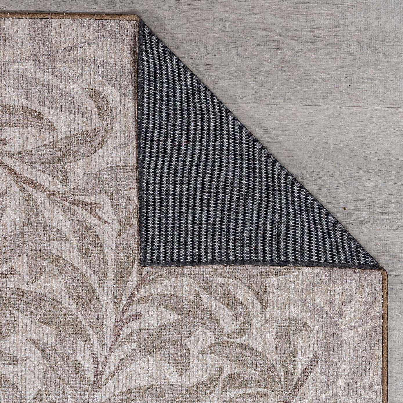 Carousel zoom image position 3 of 5