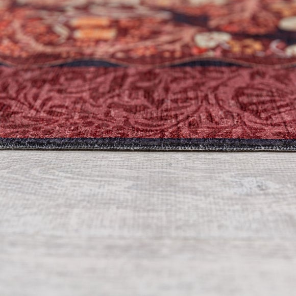 Carousel navigation image position 4 of 5