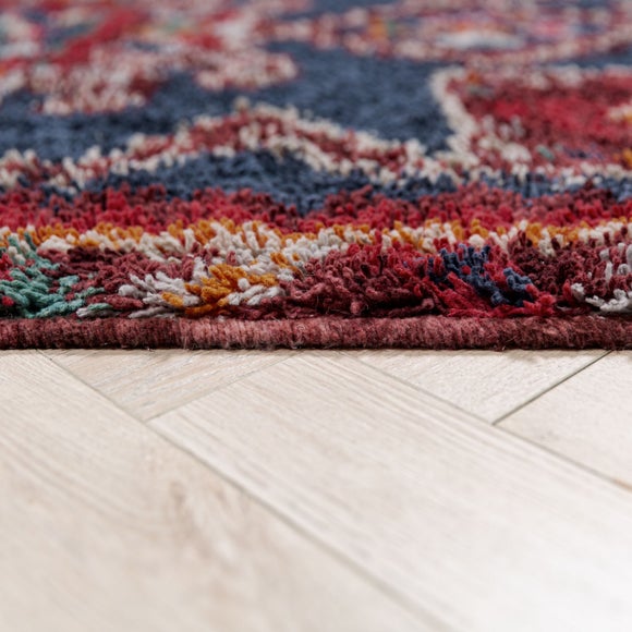 Carousel navigation image position 4 of 7