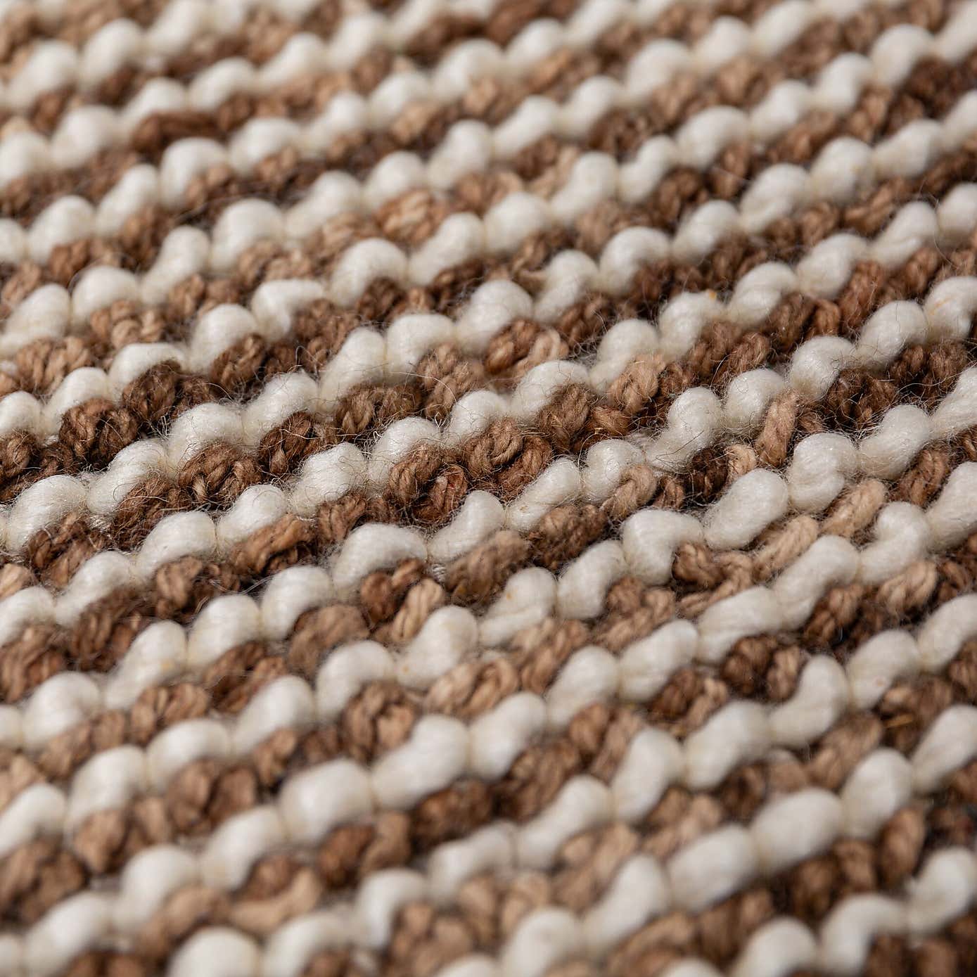 Carousel zoom image position 2 of 6