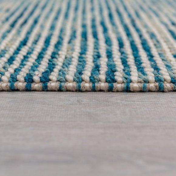 Carousel navigation image position 4 of 7