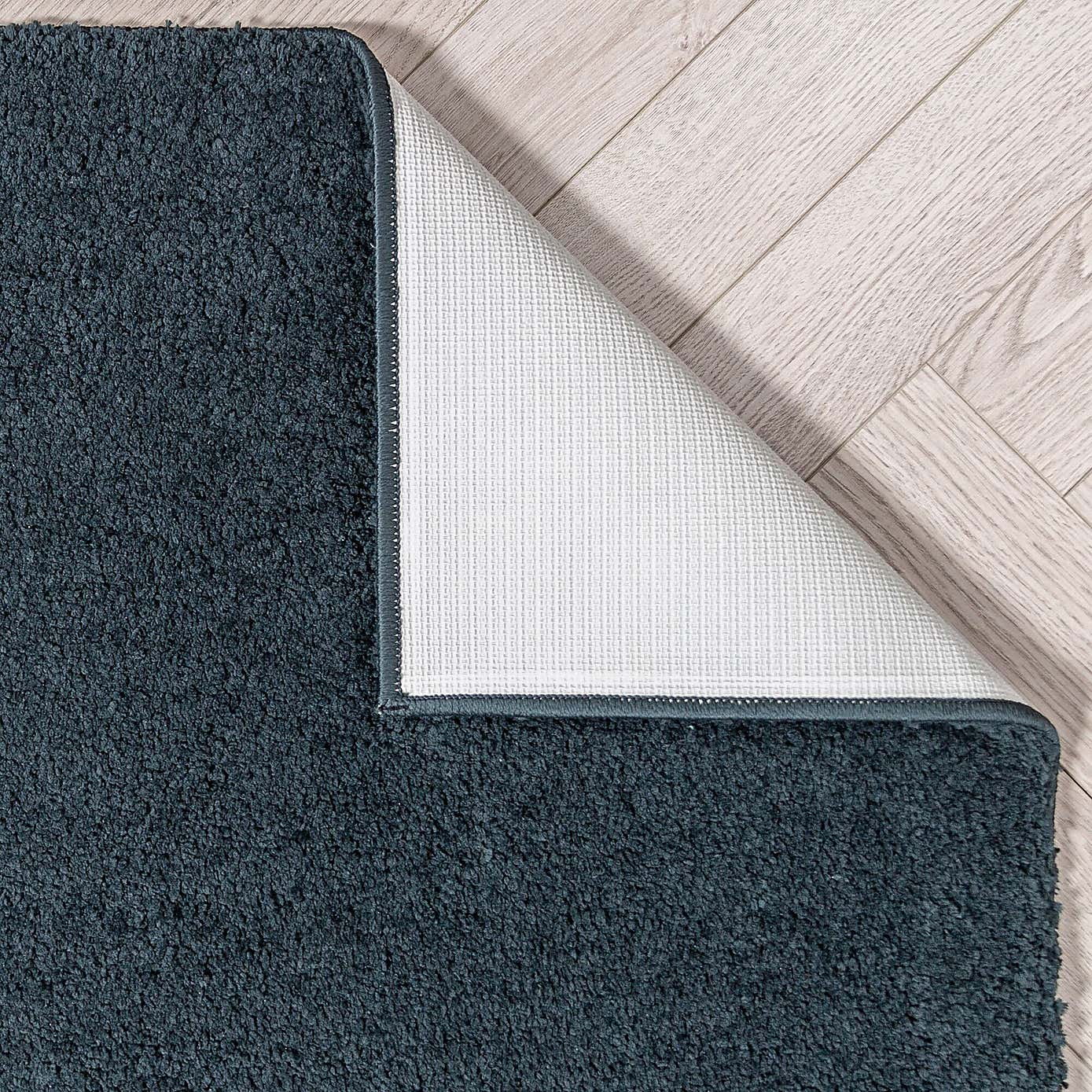 Carousel zoom image position 3 of 5