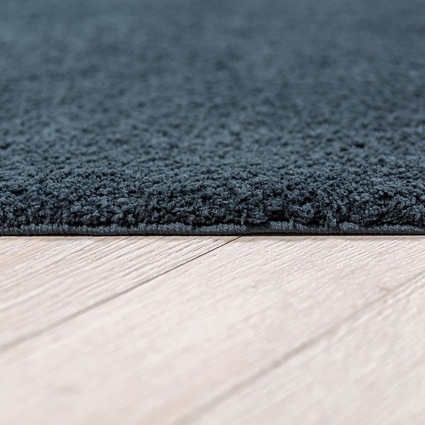 Carousel zoom image position 4 of 5