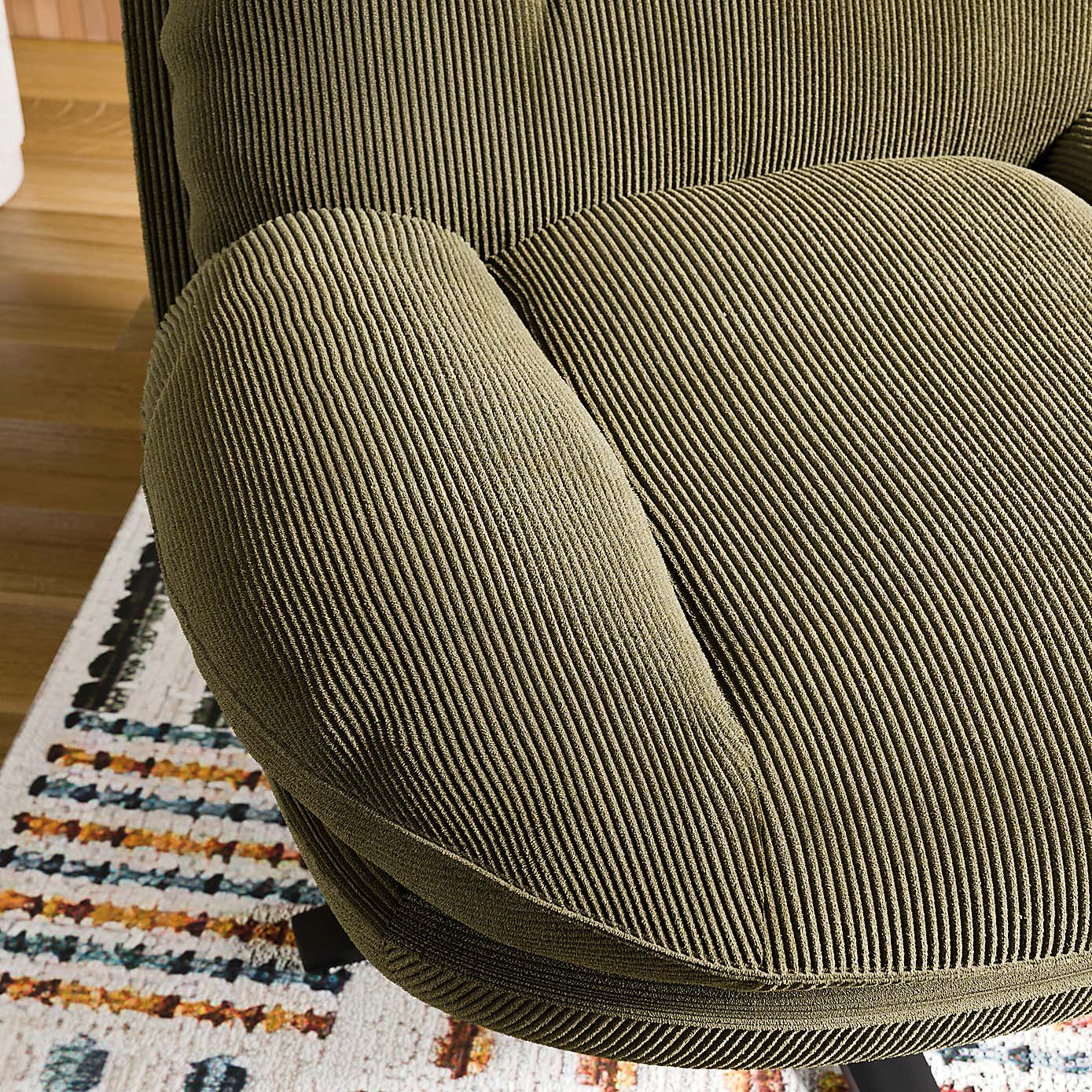 Carousel zoom image position 3 of 8