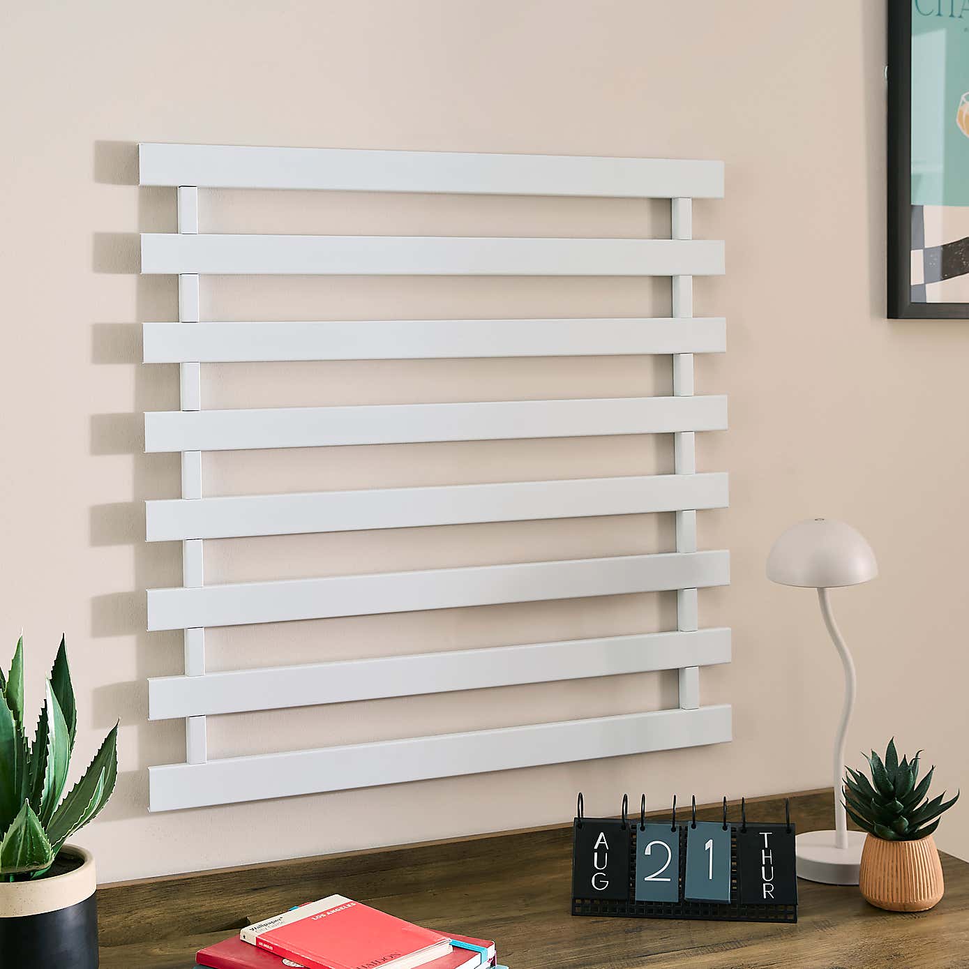 Carousel zoom image position 2 of 3