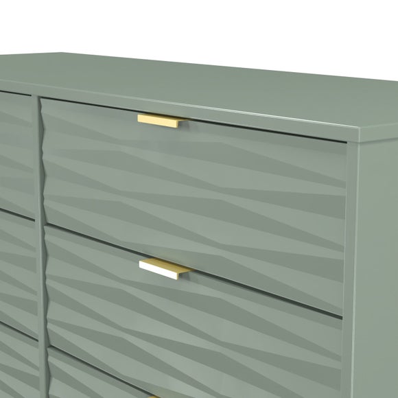 Carousel navigation image position 5 of 8