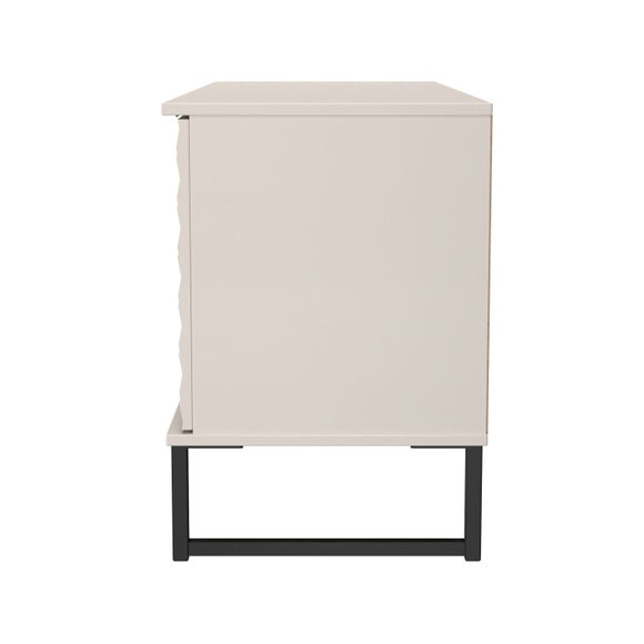 Carousel navigation image position 3 of 7