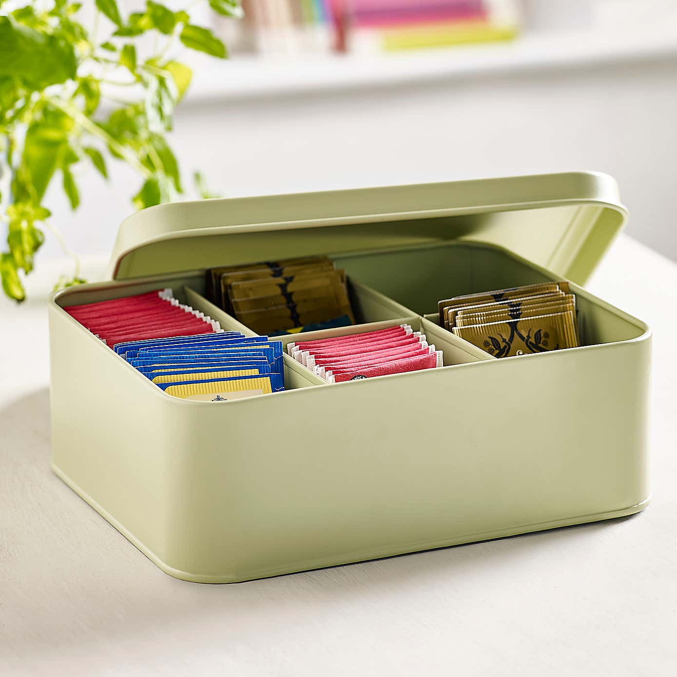 Carousel zoom image position 1 of 4