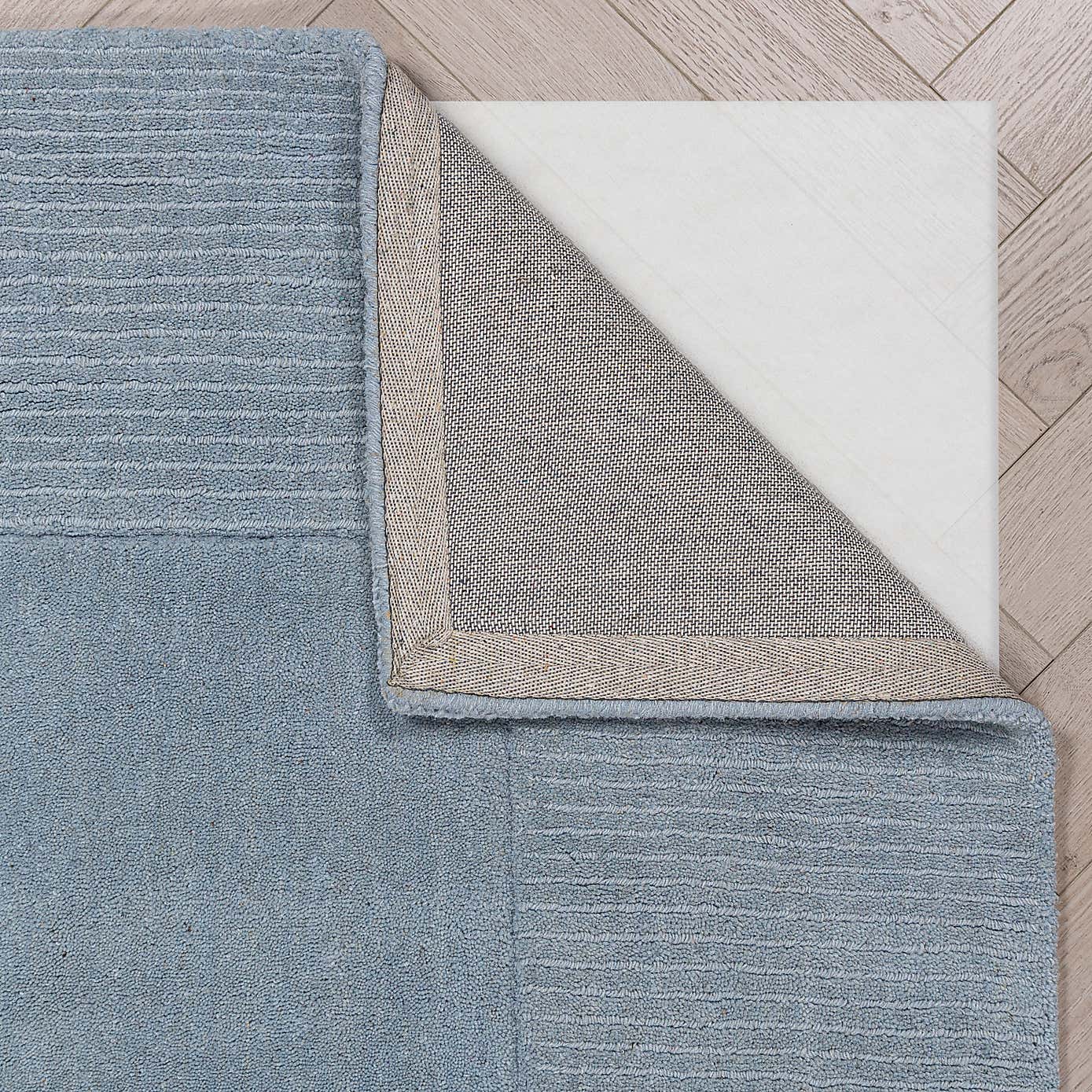 Carousel zoom image position 2 of 5