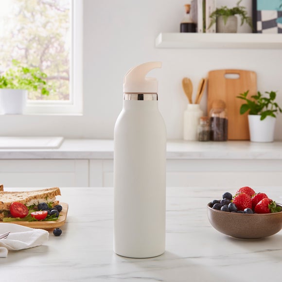 View Water Bottle With Straw 600ml View Water Bottle With Straw 600ml