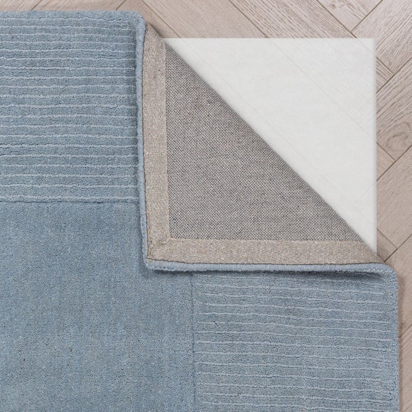 Carousel navigation image position 2 of 5