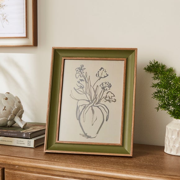 Carousel navigation image position 1 of 3