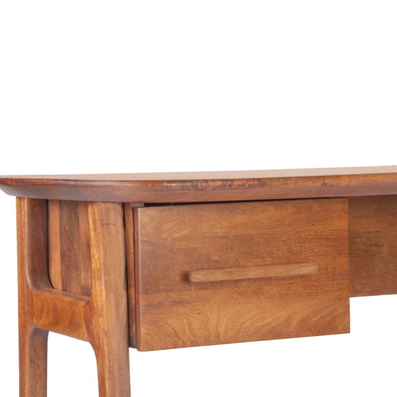 Carousel navigation image position 5 of 6