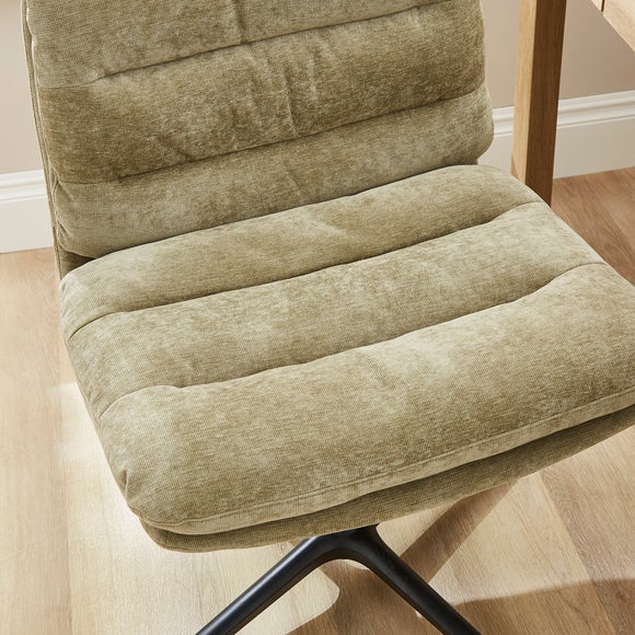 Carousel navigation image position 2 of 7