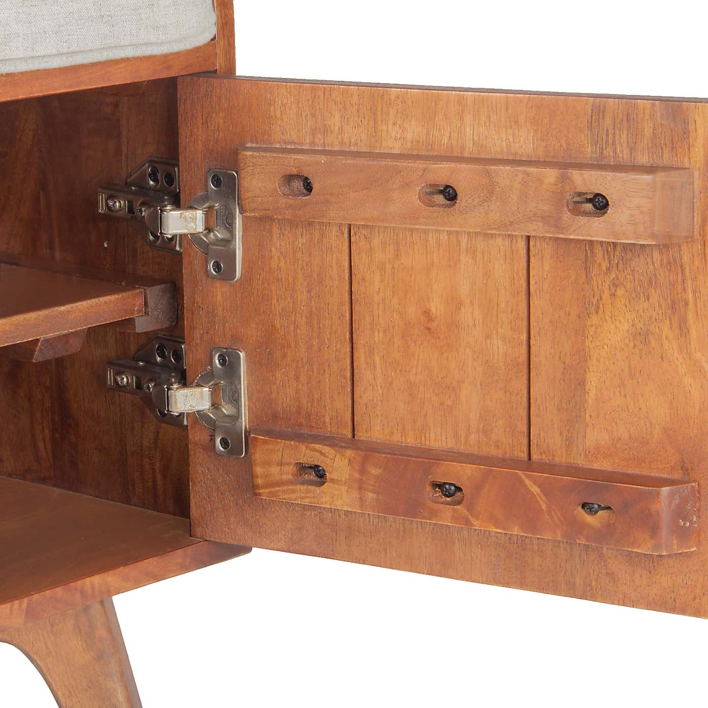 Carousel zoom image position 4 of 7