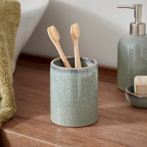 Reactive Glaze Toothbrush Holder