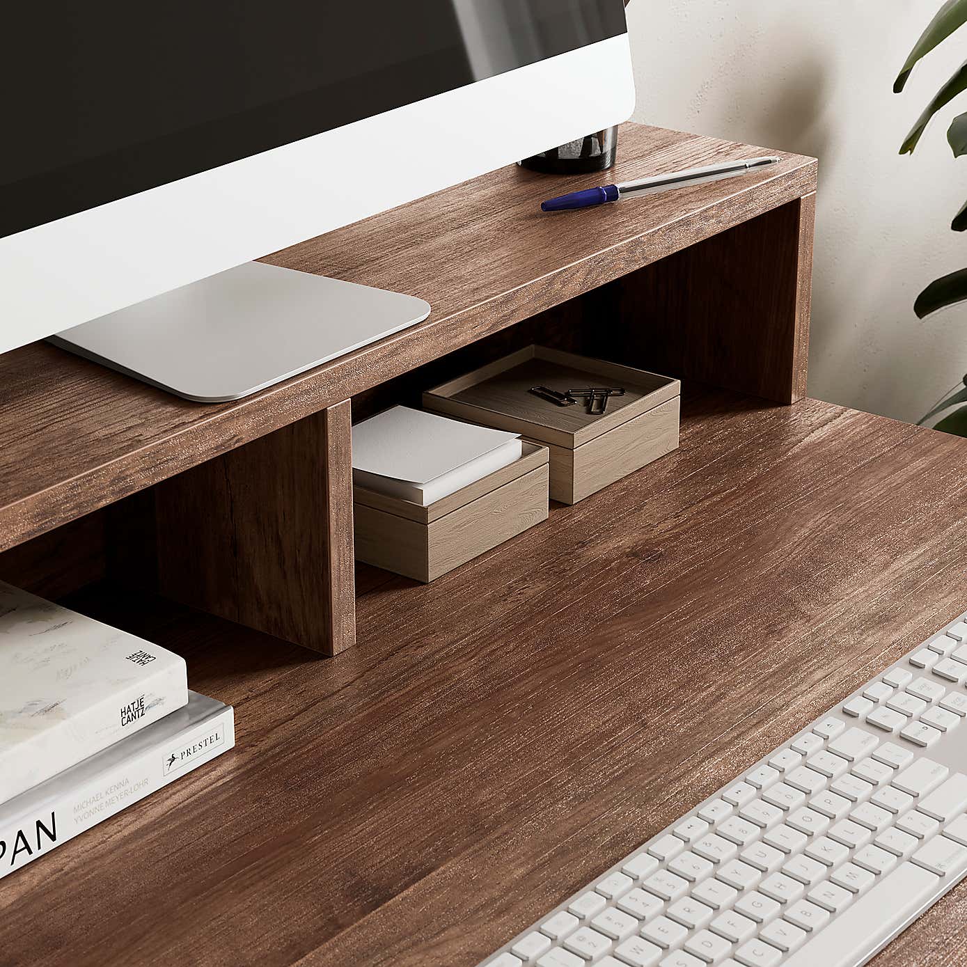 Carousel zoom image position 3 of 8