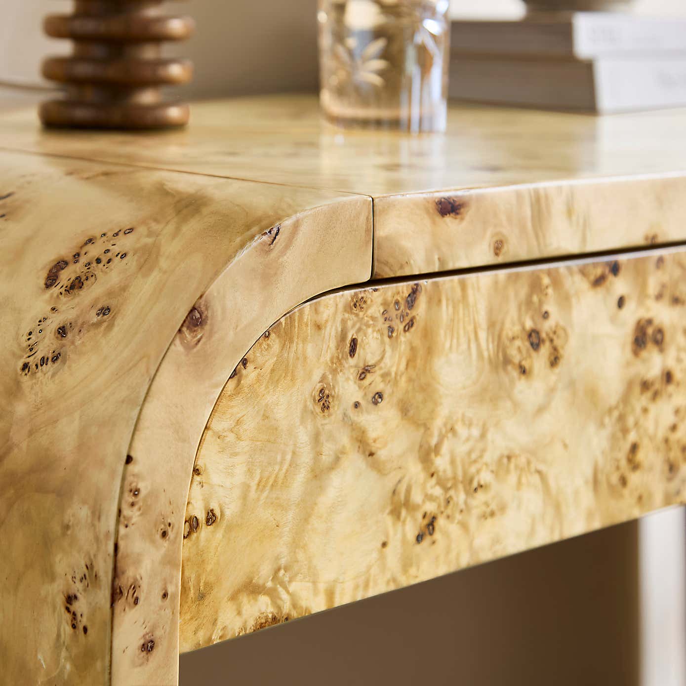 Carousel zoom image position 3 of 6