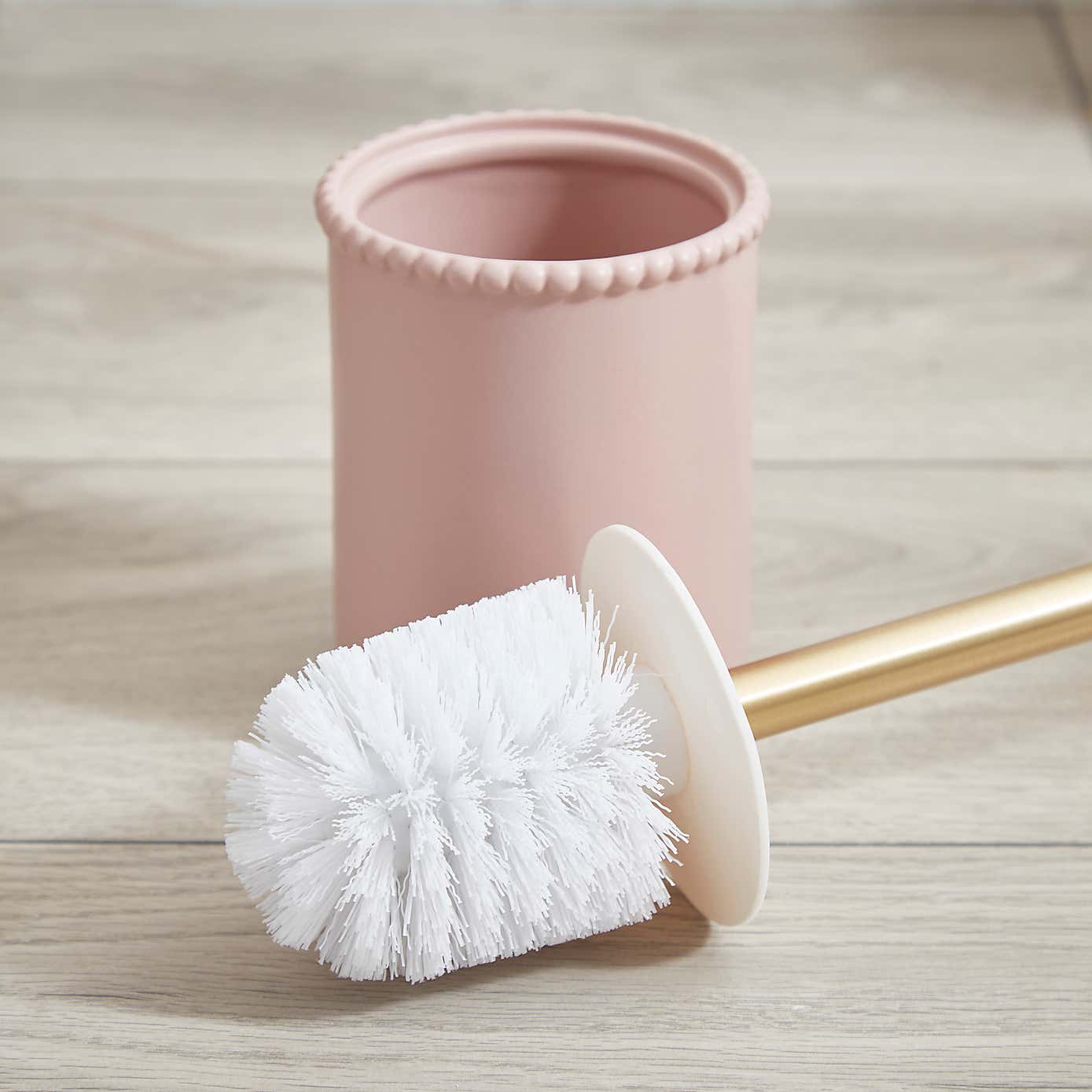 Carousel zoom image position 2 of 3