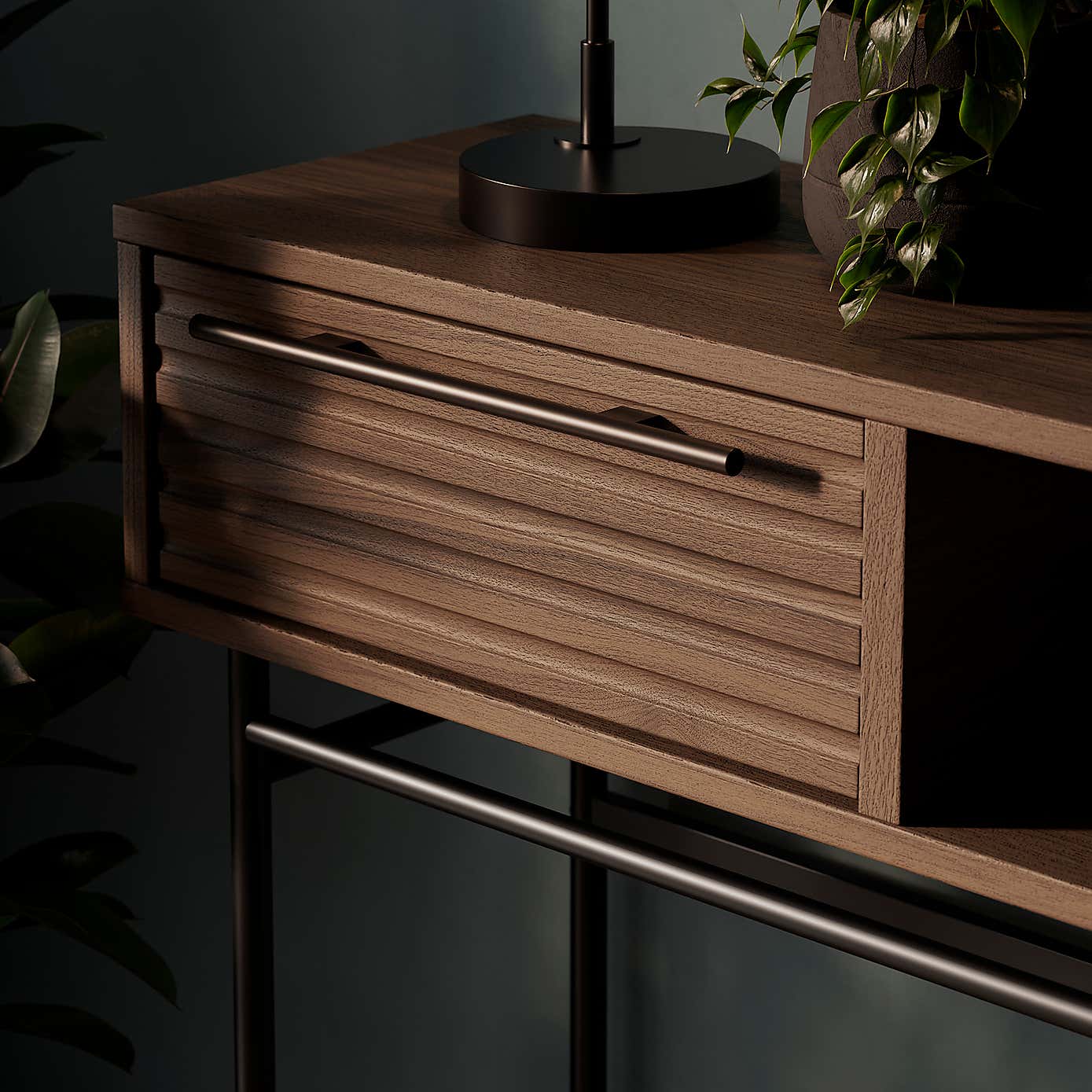 Carousel zoom image position 4 of 7