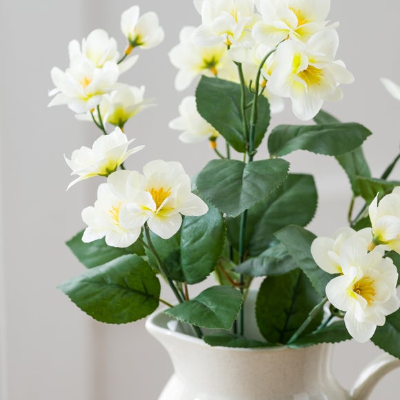 Carousel navigation image position 4 of 5