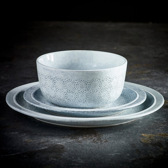 Carousel navigation image position 3 of 4