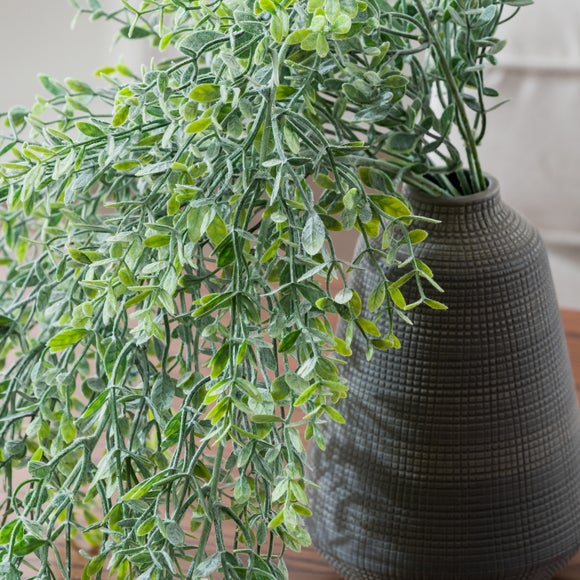 Carousel navigation image position 3 of 5