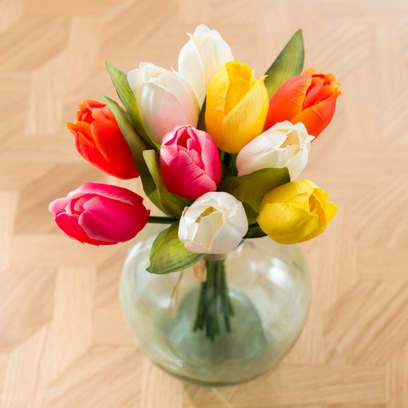 Carousel navigation image position 3 of 6