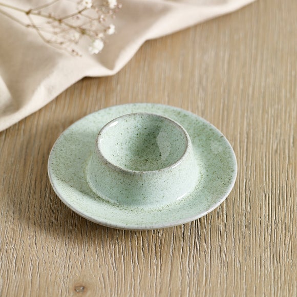 Carousel navigation image position 2 of 3