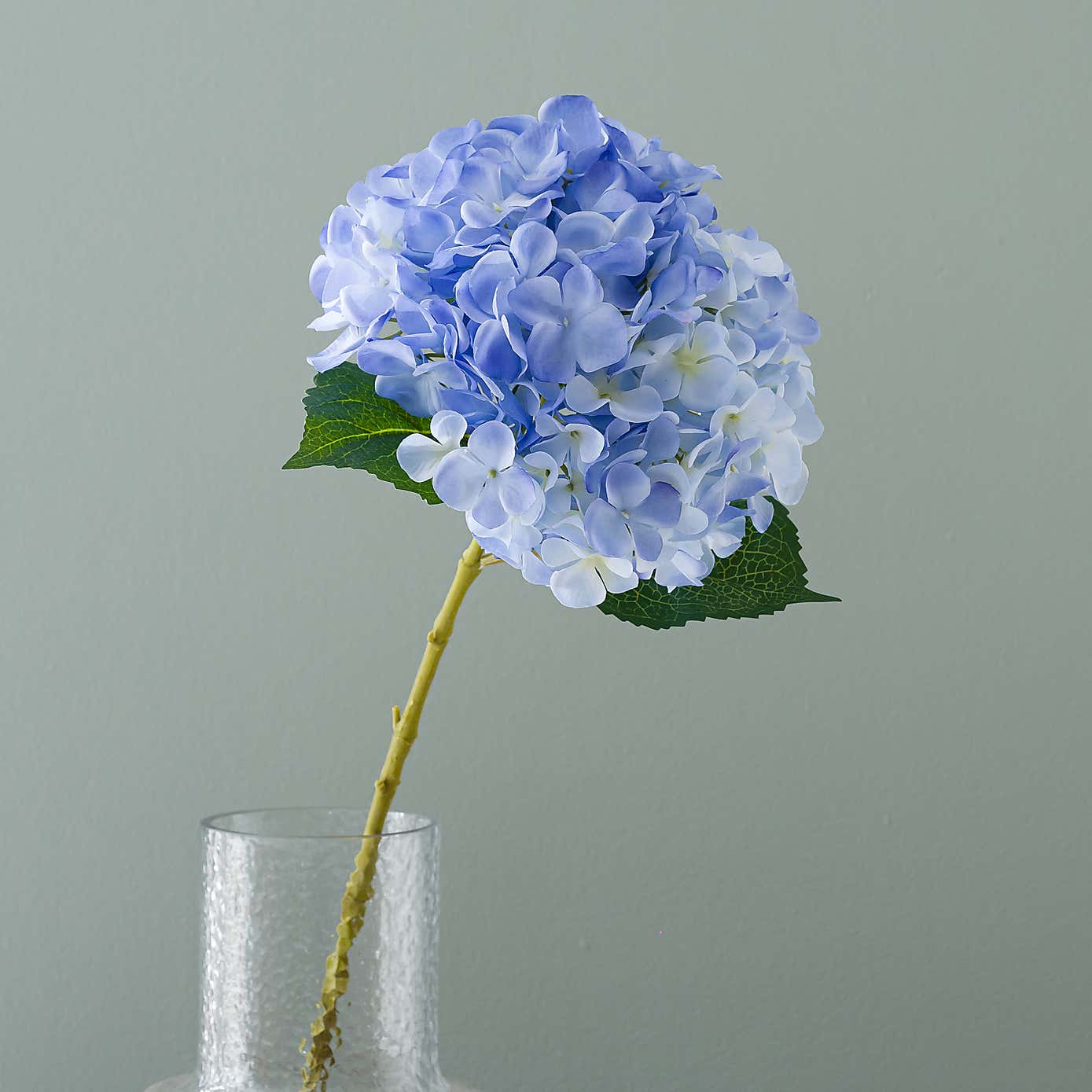 Carousel zoom image position 2 of 4